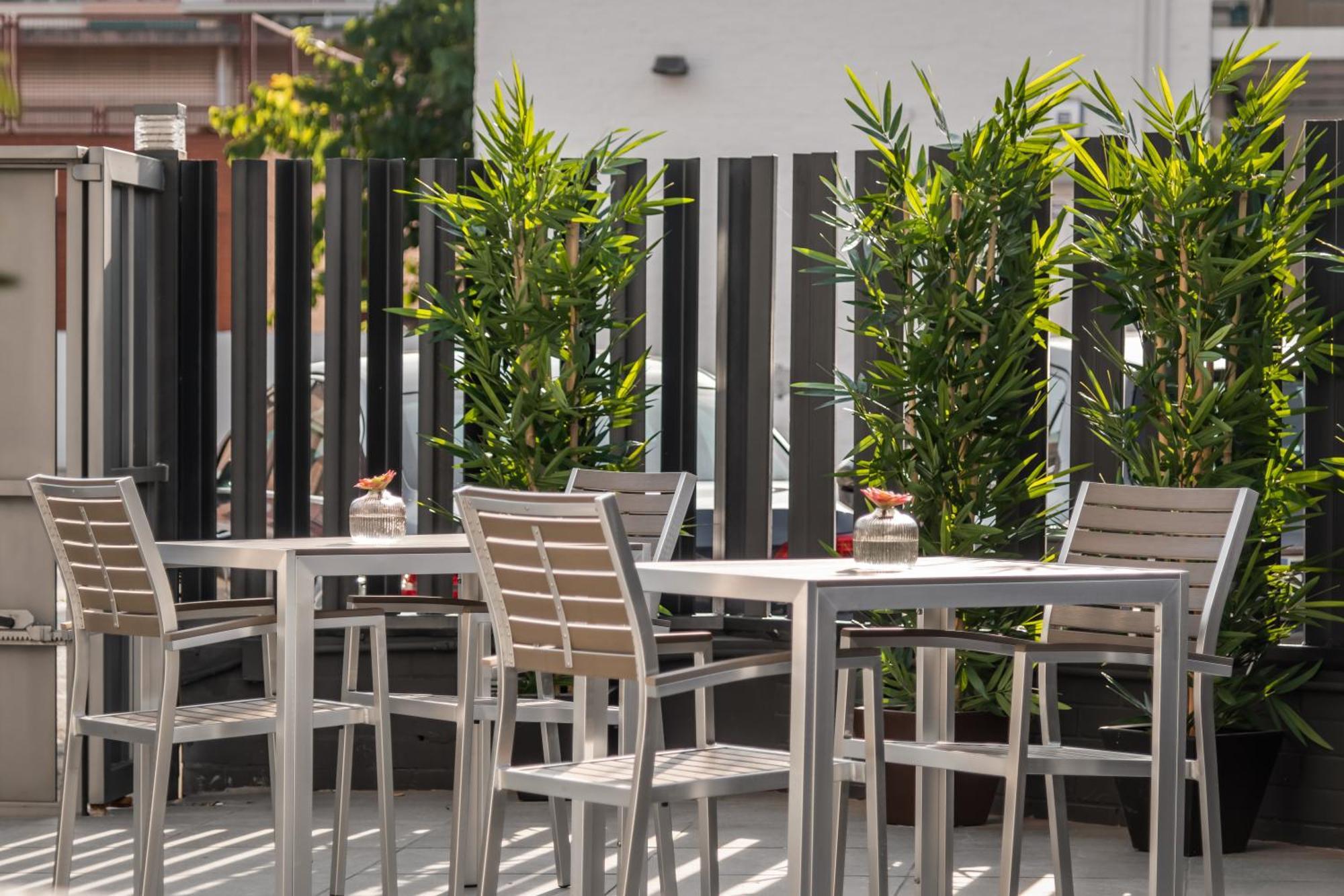 Aerohotel Barcelona Airport 24H Эль-Прат-де-Льобрегат Экстерьер фото